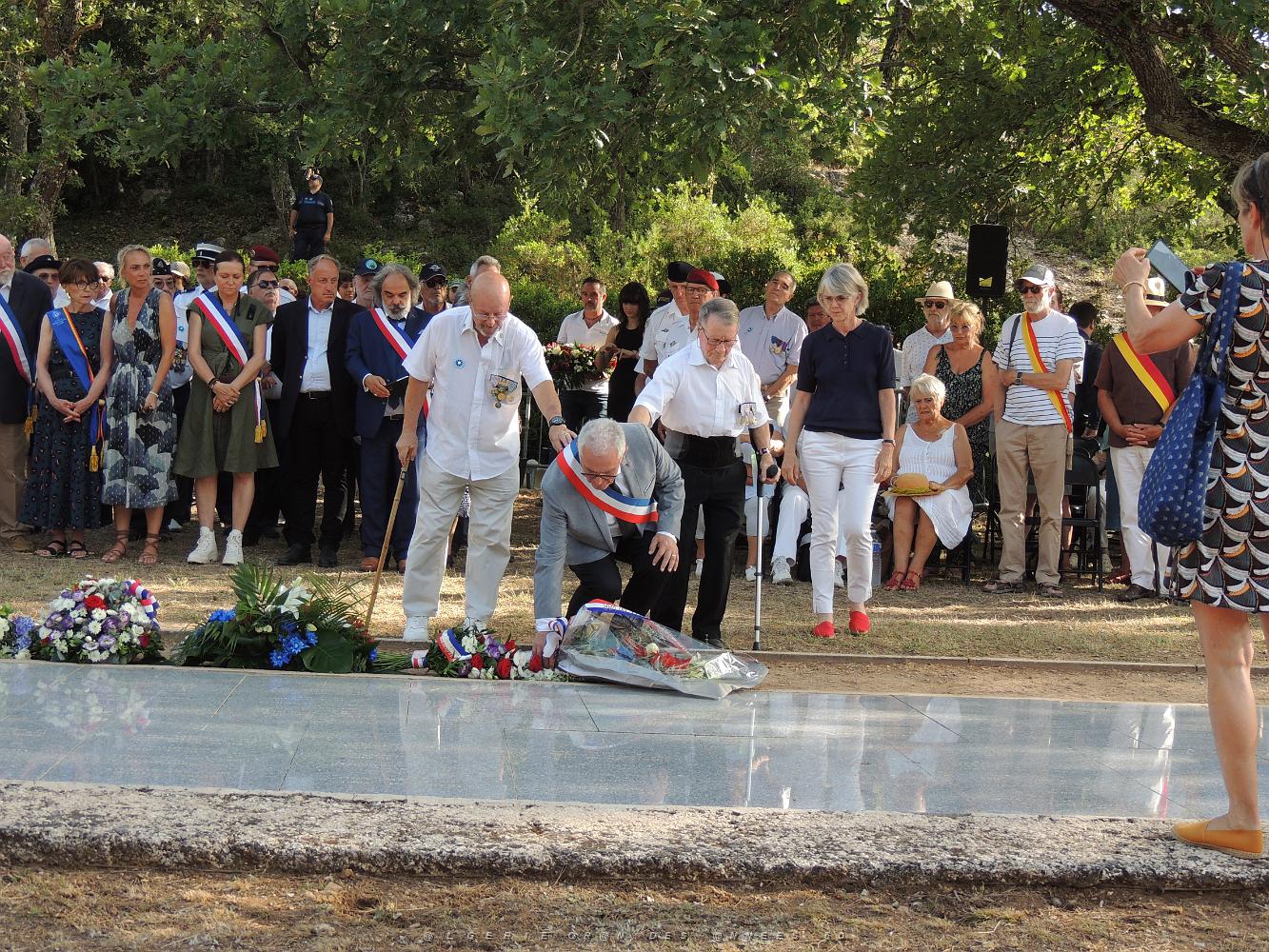 2023 07 18 SIGNES - HOMMAGE AUX 38 RESISTANTS FUSILLES EN 1944 (74).JPG -           
